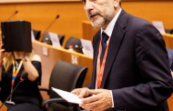 δελτία τύπου ΠΔΕ, 9η ιούλη 2015 ( κατσιφάρας στην επιτροπή των περιφερειών - πρώτος γενικός ψεκασμός δακοκτονίας )