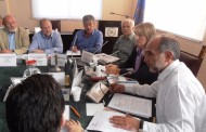 δελτίο τύπου ΠΔΕ, 29η οκτ 2015, (3,8 εκατ. ευρώ για επιδόματα)