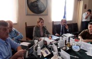 δελτία τύπου ΠΔΕ, 16η νοε 2015 (προνοιακά ιδρύματα - ήρωες του πολυτεχνείου - αλλαγές στο φορολογικό των αγροτών)