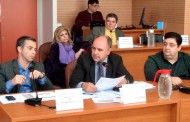 δελτία τύπου ΠΔΕ, 16η μάρτη 2016 (πρακτικές αποϊδρυματοποίησης - ιατρικά/ιαματικά τουριστικά προϊόντα - στέγαση προσφύγων)