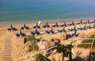θα πάρει η κυβέρνηση τις παραλίες από τους δήμους;