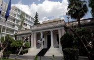 μαξίμου: «σε ανένδοτο κατά της χώρας ο κυρ. μητσοτάκης, μήπως και του πετάξουν κανένα ξεροκόμματο εξουσίας»