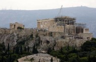 «όχι» του κασ στην επίδειξη gucci στην ακρόπολη