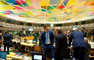 τι προβλέπει η απόφαση του eurogroup για πλεονάσματα, χρέος και ανάπτυξη