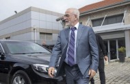 σαββίδης: δεν πέφτει η κυβέρνηση. και να το ήθελαν οι συνωμότες «σχέδιο αποστασίας πειραιά - θεσσαλονίκης» δεν υπάρχει