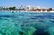 αυθαιρετούν πάνω στις παραλίες οι άρχοντες
