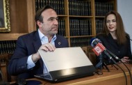 «φαρμακερές» αιχμές για μαρινάκη από τον π. κόκκαλη