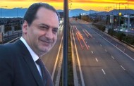 στα πέντε κορυφαία τεχνικά έργα στον κόσμο η ολυμπία οδός. βραβεύτηκε από την αμερικανική ενωση πολιτικών μηχανικών