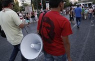 η αστική τάξη κάνει τη δουλειά της. η αριστερά;