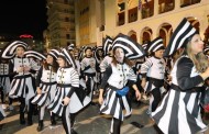 πάτρα: τσικνίσματα και μπουρμπούλια στην πρωτεύουσα της αποκριάς