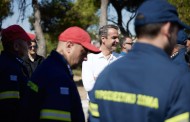 όχι ξεσπιτωμένη πλέμπα. μόνο θρίαμβος πάνω στις στάχτες