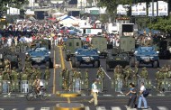 τον στρατό βγάζει στους δρόμους η κυβέρνηση της βενεζουέλας