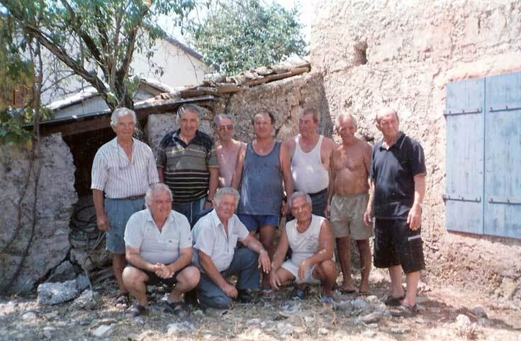 πασχαλινές ευχές από αγιοπετρίτικα παιδιά πασχαλινές ευχές από αγιοπετρίτικα παιδιά