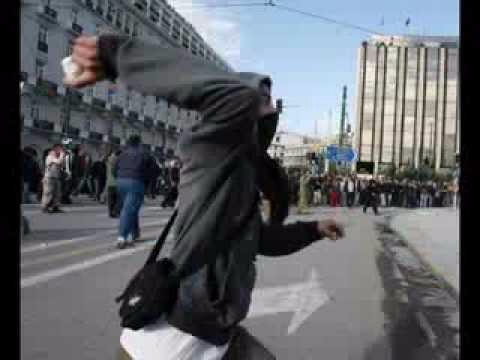 σαν μια ιθάκη είναι το τώρα, που όλο γυρίζω να τη βρω (music vid) σαν μια ιθάκη είναι το τώρα, που όλο γυρίζω να τη βρω (music vid)