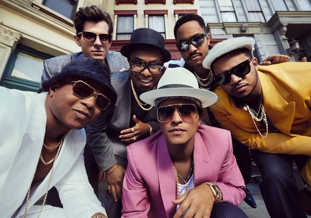 “uptown funk” lyrics and vid “uptown funk” lyrics and vid