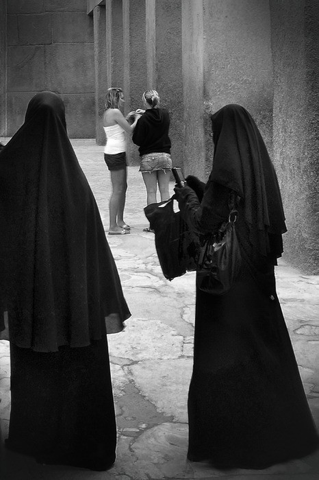γυναίκες γυναίκες