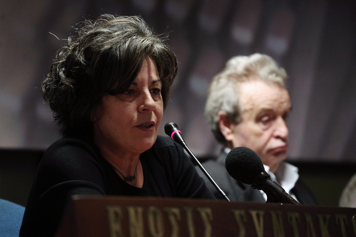 Press conference of Pavlos Fyssas family, on developments in the trial of the Golden Dawn in the building of the Athens Journalists' Union, Athens, Greece on June 2, 2016. / Συνέντευξη Τύπου της Πολιτικής Αγωγής και της οικογένειας του Παύλου Φύσσα, για τις εξελίξεις στη δίκη της Χρυσής Αυγής στο κτίριο της ΕΣΗΕΑ, Αθήνα, 2 Ιουνίου 2016.