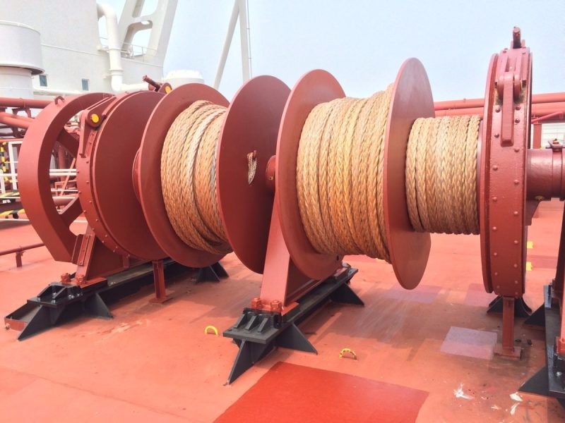 mooring ropes with dyneema® show minimal wear after six years in service on vlcc mooring ropes with dyneema® show minimal wear after six years in service on vlcc