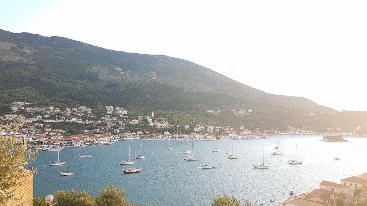 το λιμάνι στο βαθύ σήμερα το δειλινό (picts) το λιμάνι στο βαθύ σήμερα το δειλινό (picts)
