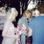 courtney-love-kurt-cobain-wedding-1992-7