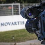 ‘¡ √—¡÷≈…¡ ‘«” ≈‘¡…—≈…¡” NOVARTIS ELLAS ”‘«Õ Ã≈‘¡Ãœ—÷Ÿ”« (EUROKINISSI/√…¡ÕÕ«” –¡Õ¡√œ–œ’Àœ”)