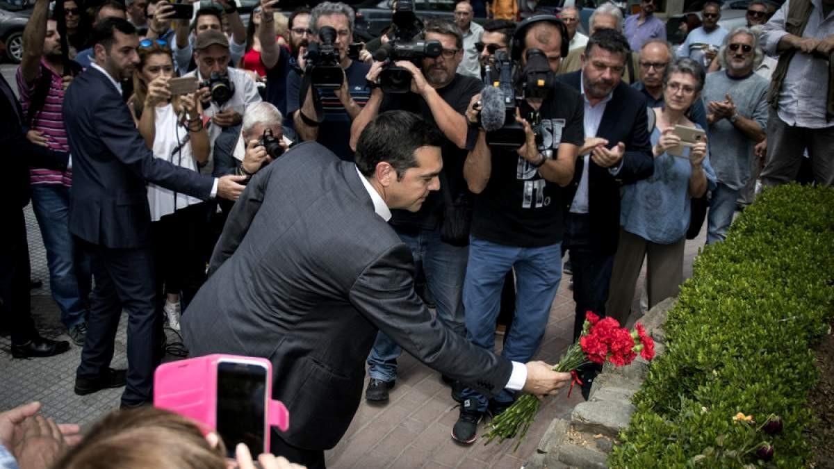 δημοκρατικό μέτωπο κόντρα στο «μαύρο μέτωπο» δημοκρατικό μέτωπο κόντρα στο «μαύρο μέτωπο»