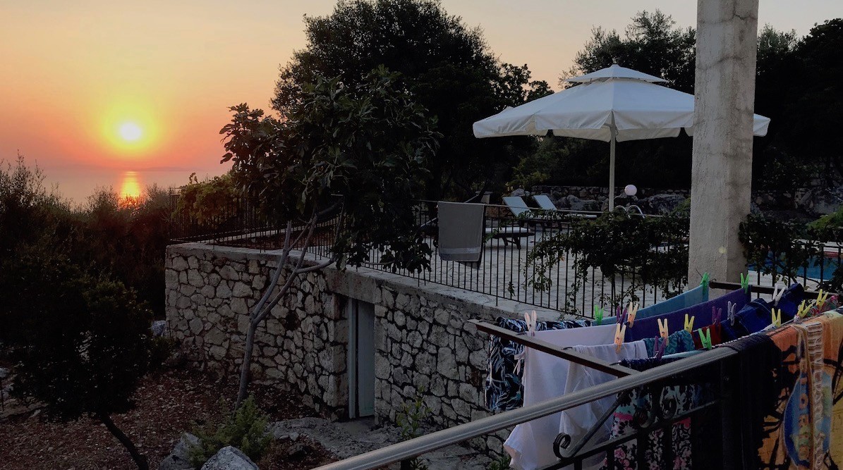 ο χρυσοκόκκινος ήλιος της θιακιάς ανατολής σήμερα (picts + vid) ο χρυσοκόκκινος ήλιος της θιακιάς ανατολής σήμερα (picts + vid)