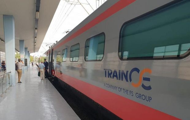 τα 213χλμ έπιασε στο δρομολόγιο παρουσίασης το ιταλικό τρένο της τραινοσε τα 213χλμ έπιασε στο δρομολόγιο παρουσίασης το ιταλικό τρένο της τραινοσε