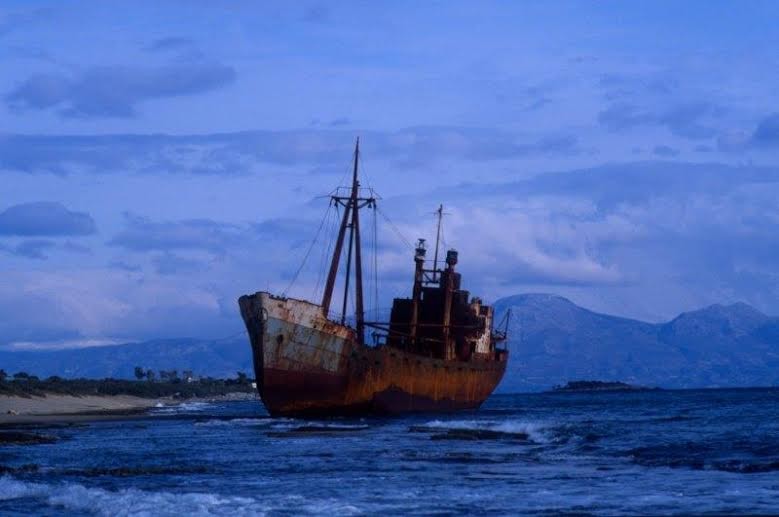 όσοι ταξίδεψαν ζηλεύουν την ιθάκη όσοι ταξίδεψαν ζηλεύουν την ιθάκη