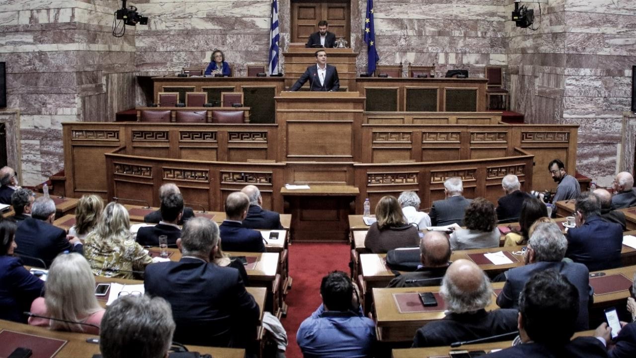 κλέβουν οι συριζαίοι; κλέβουν οι συριζαίοι;