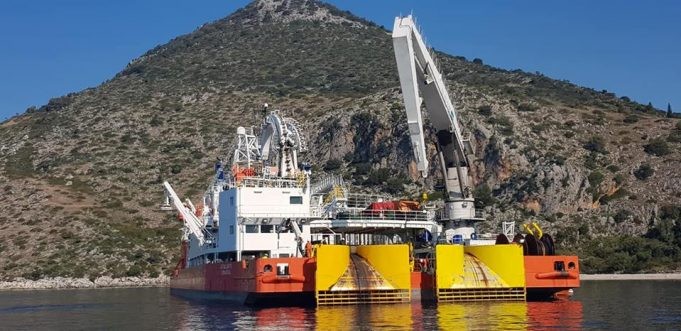 θιάκι: ξεκίνησε η επισκευή του υποθαλάσσιου καλωδίου της δεη θιάκι: ξεκίνησε η επισκευή του υποθαλάσσιου καλωδίου της δεη