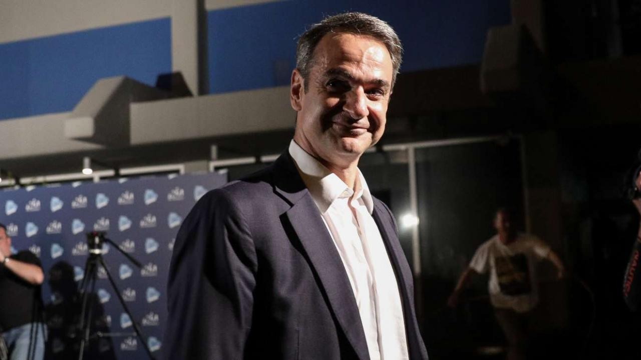 θέλουν να κρυφτούν, αλλά η χαρά δεν τους αφήνει θέλουν να κρυφτούν, αλλά η χαρά δεν τους αφήνει